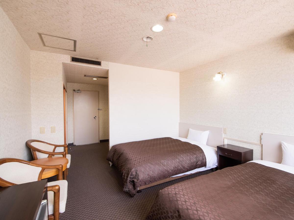 Hotel Primrose Saito Exterior photo